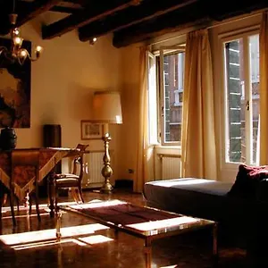 https://ca-satriano.hotelinveneto.com