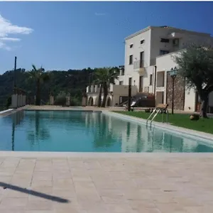 https://tenuta-santatecla.sicilyhotelsitaly.net